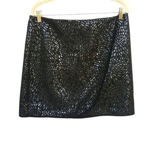 LOFT Skirt Metallic Silver Petal Circular Print Sz 12 - EUC!